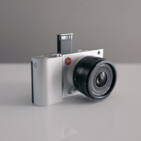 Leica T Mirrorless Digital Camera 的图片