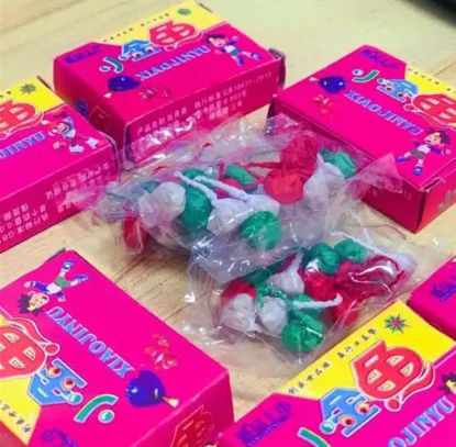 小金鱼摔炮 的图片